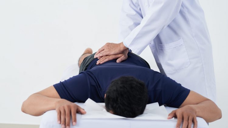 Five Reasons To Visit A Chiropractor