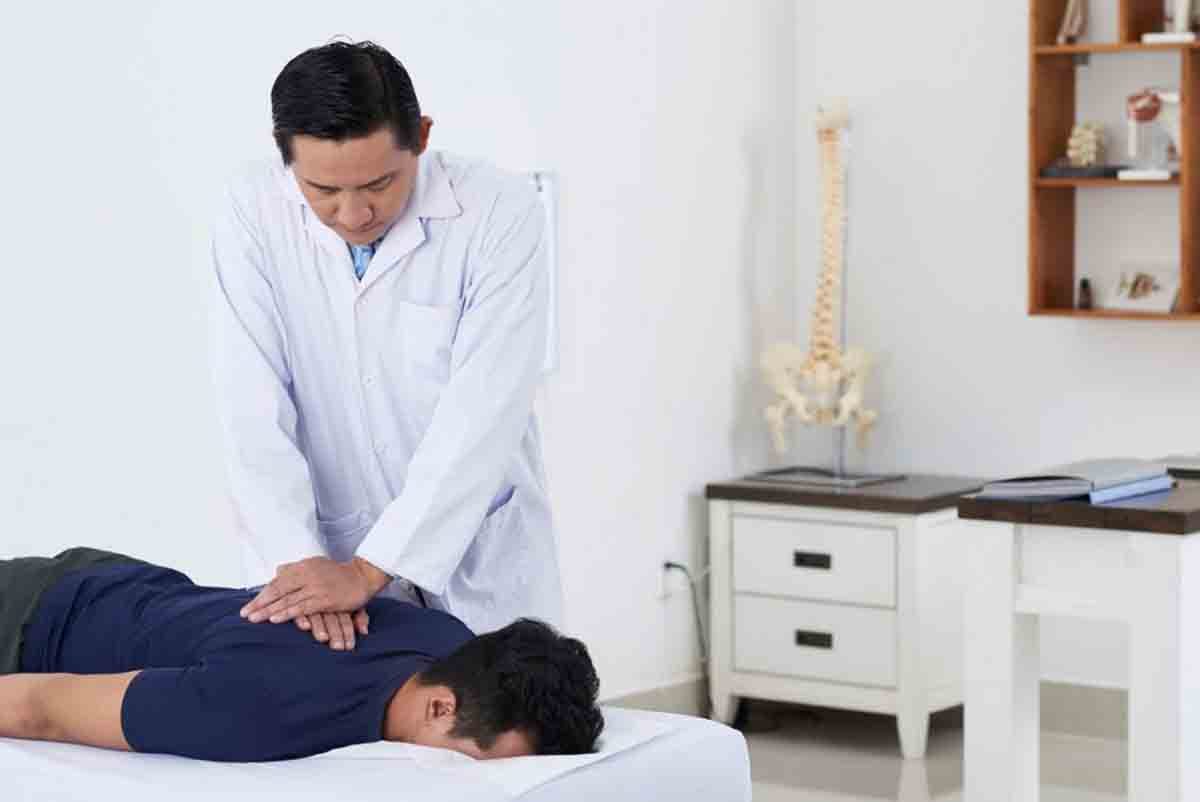 Chiropractic Adjustment Techniques We Care Chiropractic Clinic